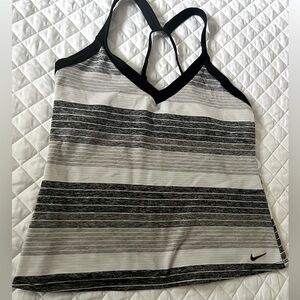 Nike - Activewear Tank Top
